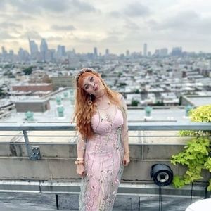 Meet your Posher, Mandy